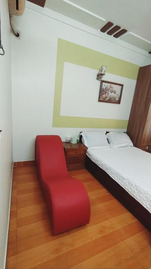 Bed and Breakfast Nha Nghi Thien Trang Kien An Екстер'єр фото