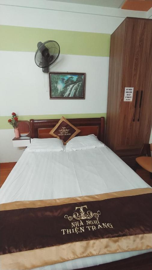 Bed and Breakfast Nha Nghi Thien Trang Kien An Екстер'єр фото